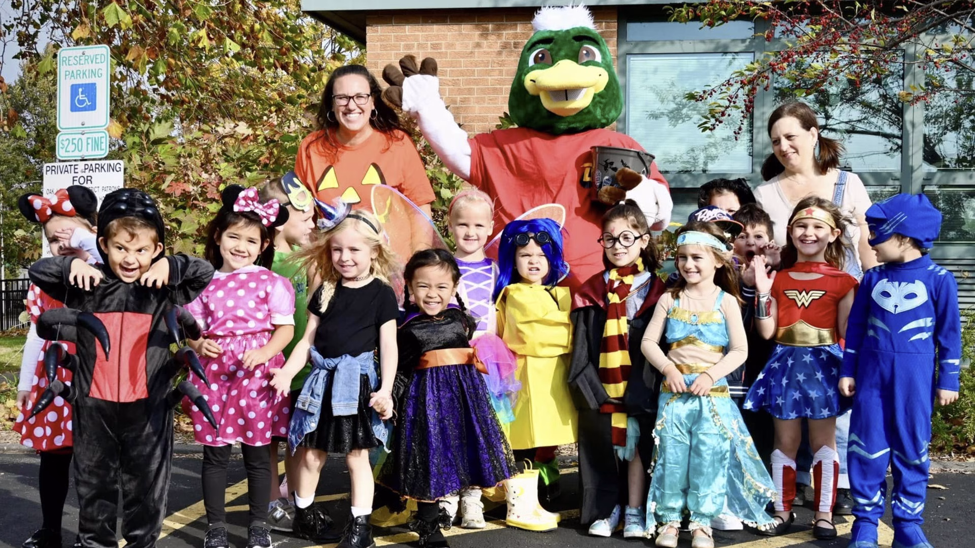 preschool-halloween-mid